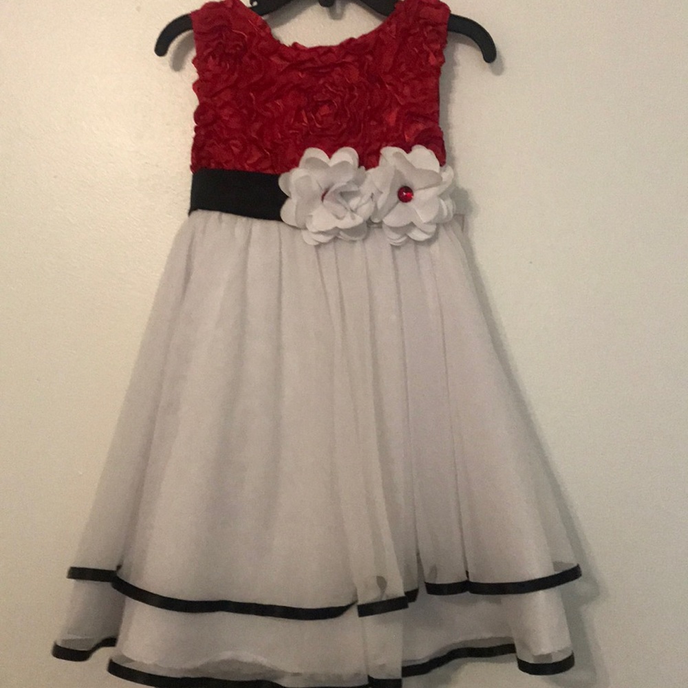 Girl dress